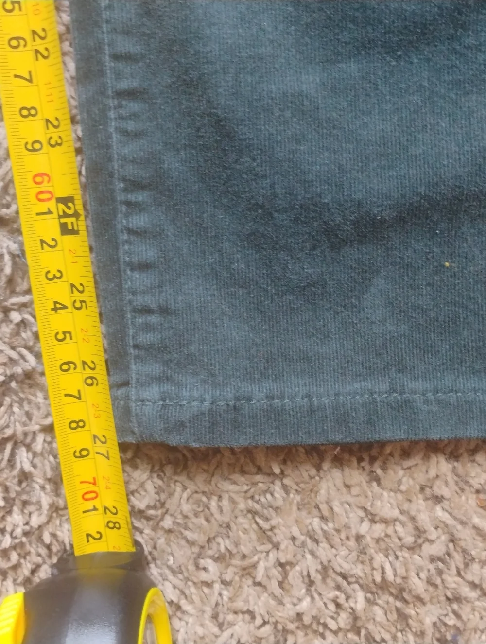 New with tags Democracy Absolution Corduroy Pants 8P Deep Forest Green